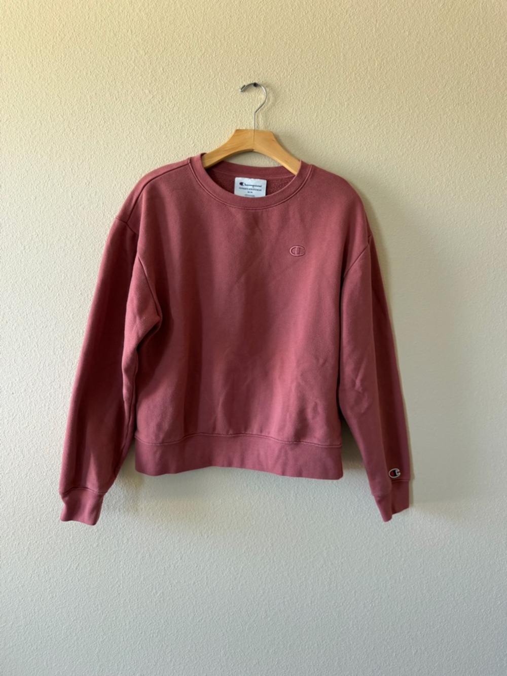 Champion Crewneck Sweatshirt in Dusty Rose